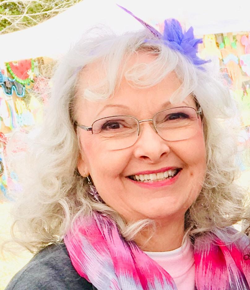 Linda Harper smiling
